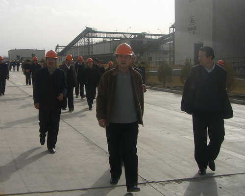 國家農(nóng)業(yè)部、財政部以及甘肅省農(nóng)業(yè)廳、財政廳等領(lǐng)導(dǎo)到公司考察調(diào)研