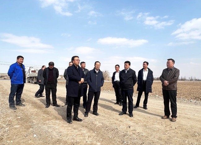 振興種業(yè)在行動(dòng),敦煌種業(yè)牽手奧凱種機(jī)、大禹節(jié)水現(xiàn)場(chǎng)對(duì)接推進(jìn)千畝智慧種業(yè)示范園區(qū)建設(shè)項(xiàng)目